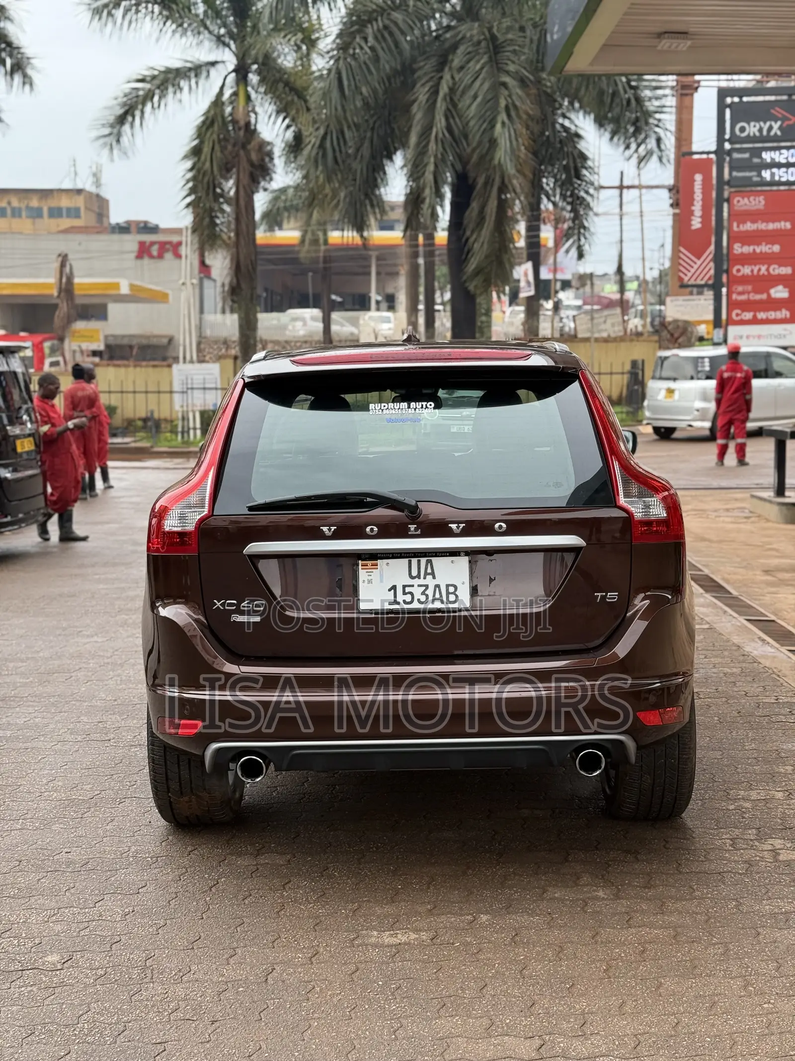 Volvo XC60 T6 R-Design AWD 2015 Brown