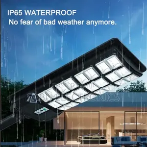 Waterproof Solar Street Light 400w More Than15h Working Time