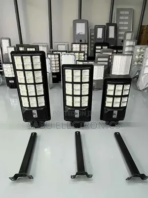 Waterproof Solar Street Light 400w More Than15h Working Time