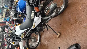 Yamaha 2005 White