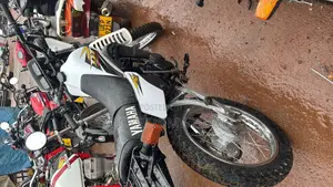 Yamaha 2005 White
