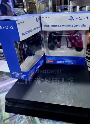 Sony Used Ps4 With Free Games of Your Choice