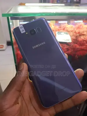New Samsung Galaxy S8 Plus 64 GB Blue