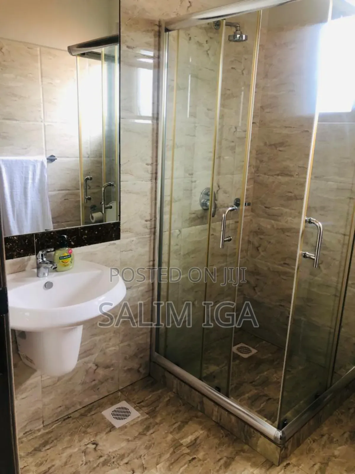 3bdrm Duplex in Kololo Property, Central Division for rent