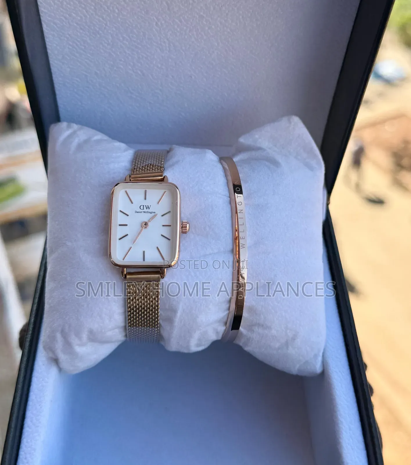 Classic Women's Daniel Wellington Classy Analog Wrist Watch