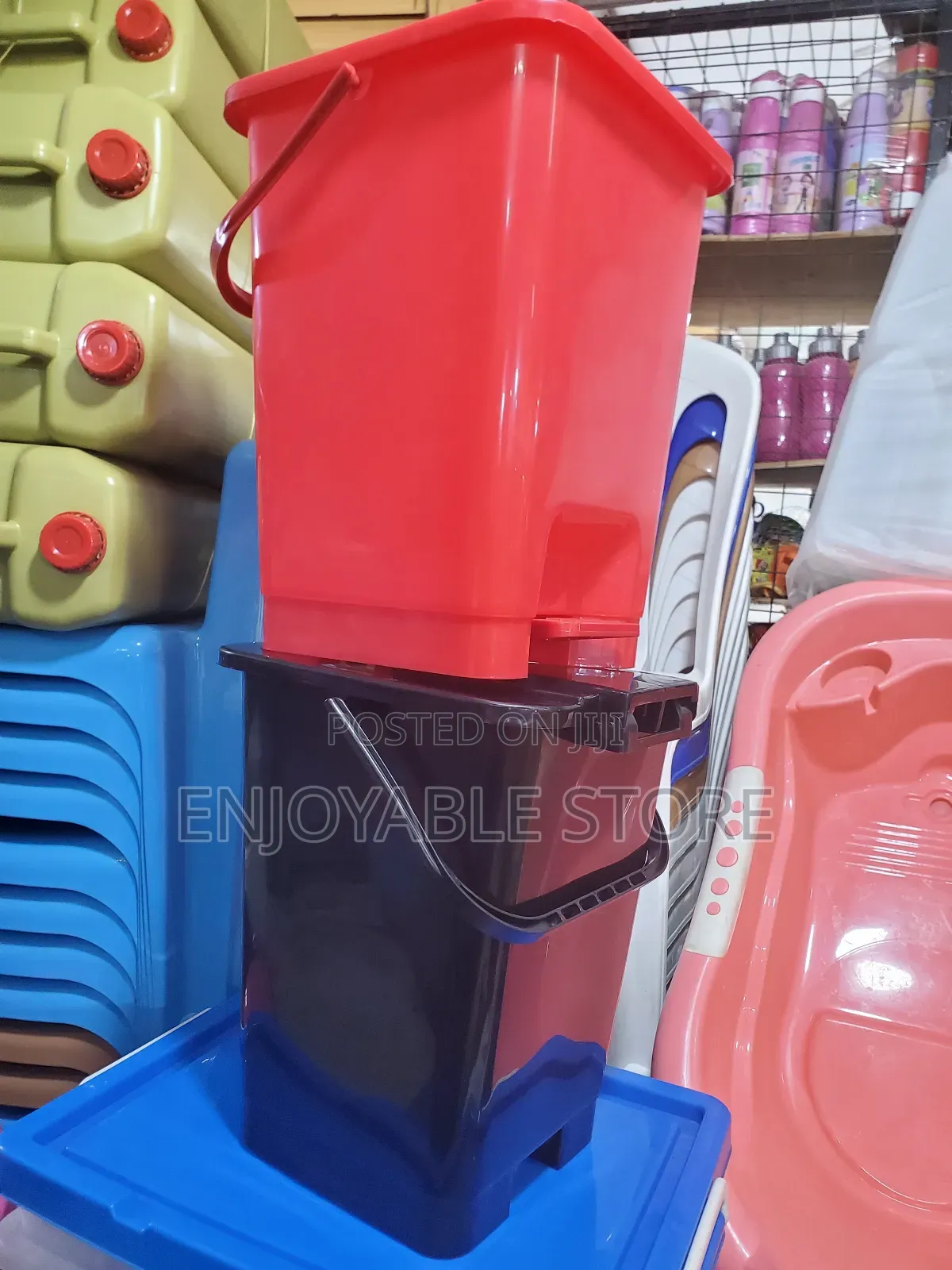 Pedal Plastic Dustbins