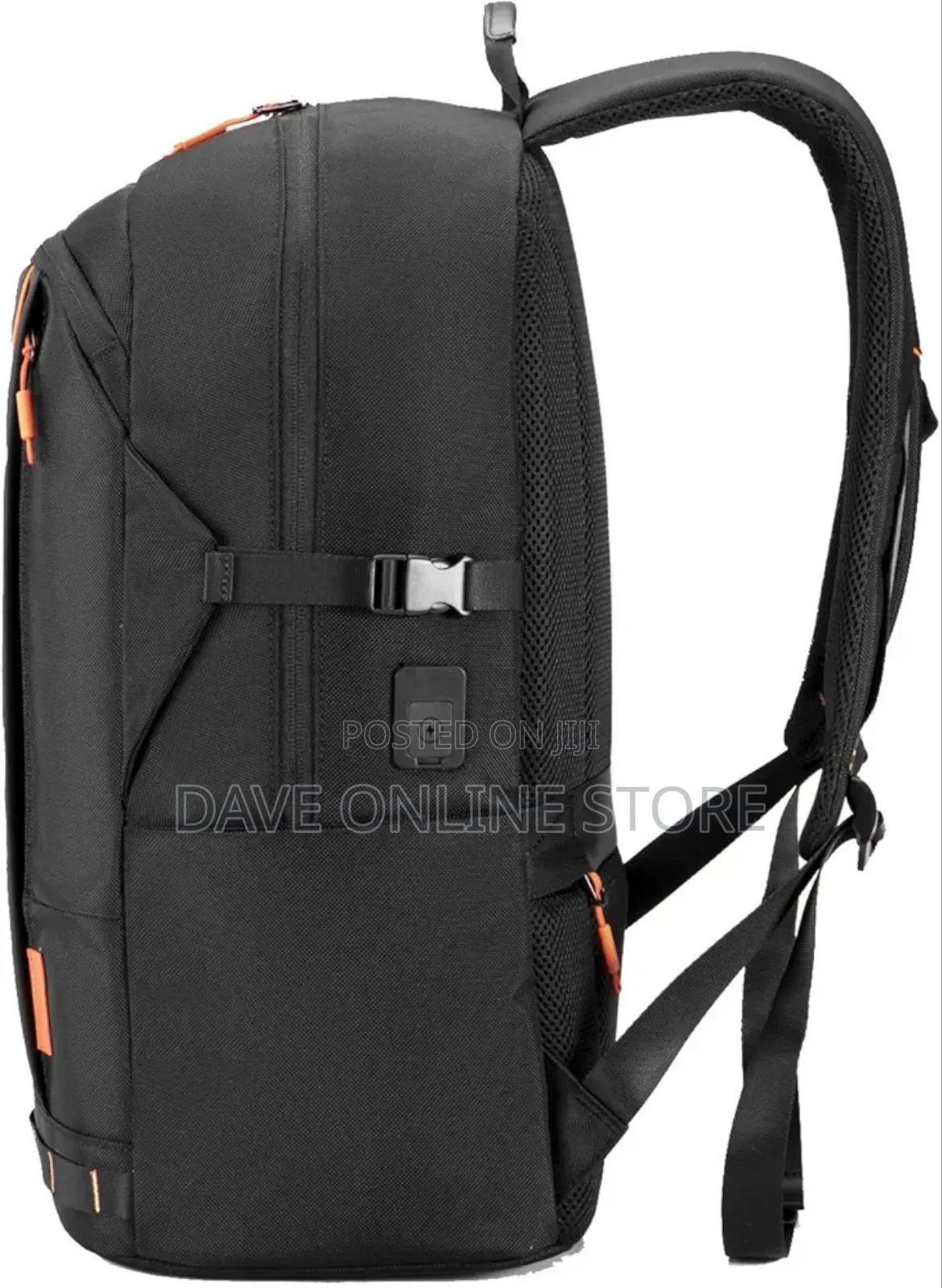 Porodo Gaming Pu Laptop Backpack With Usb-C Port - Black
