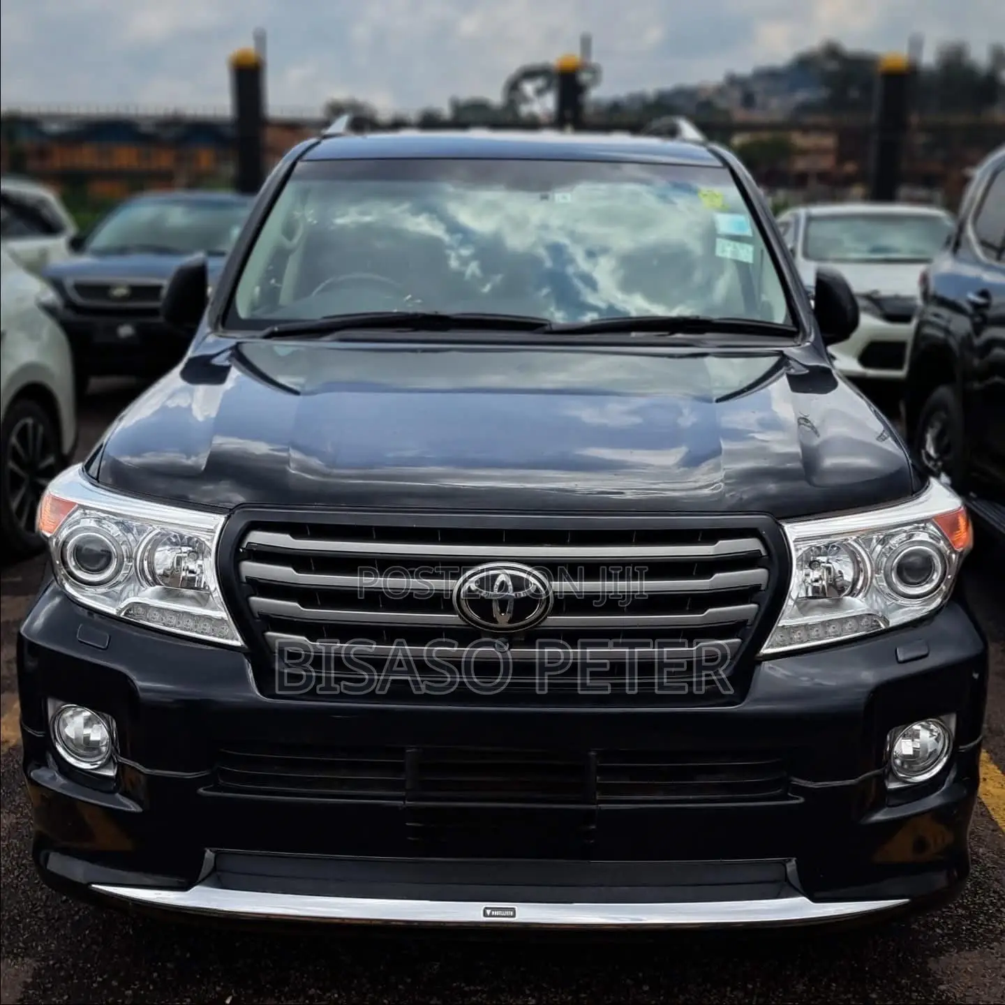 Toyota Land Cruiser 4.6 V8 ZX 2015 Black