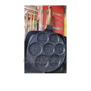 7 Holes Non-Stick Kitchen Pancake Pan.
