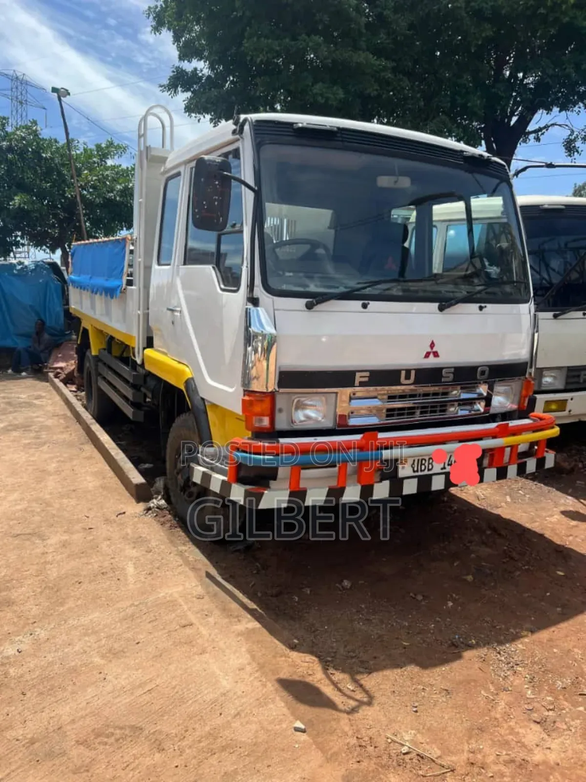 Fuso Fighter Dumper