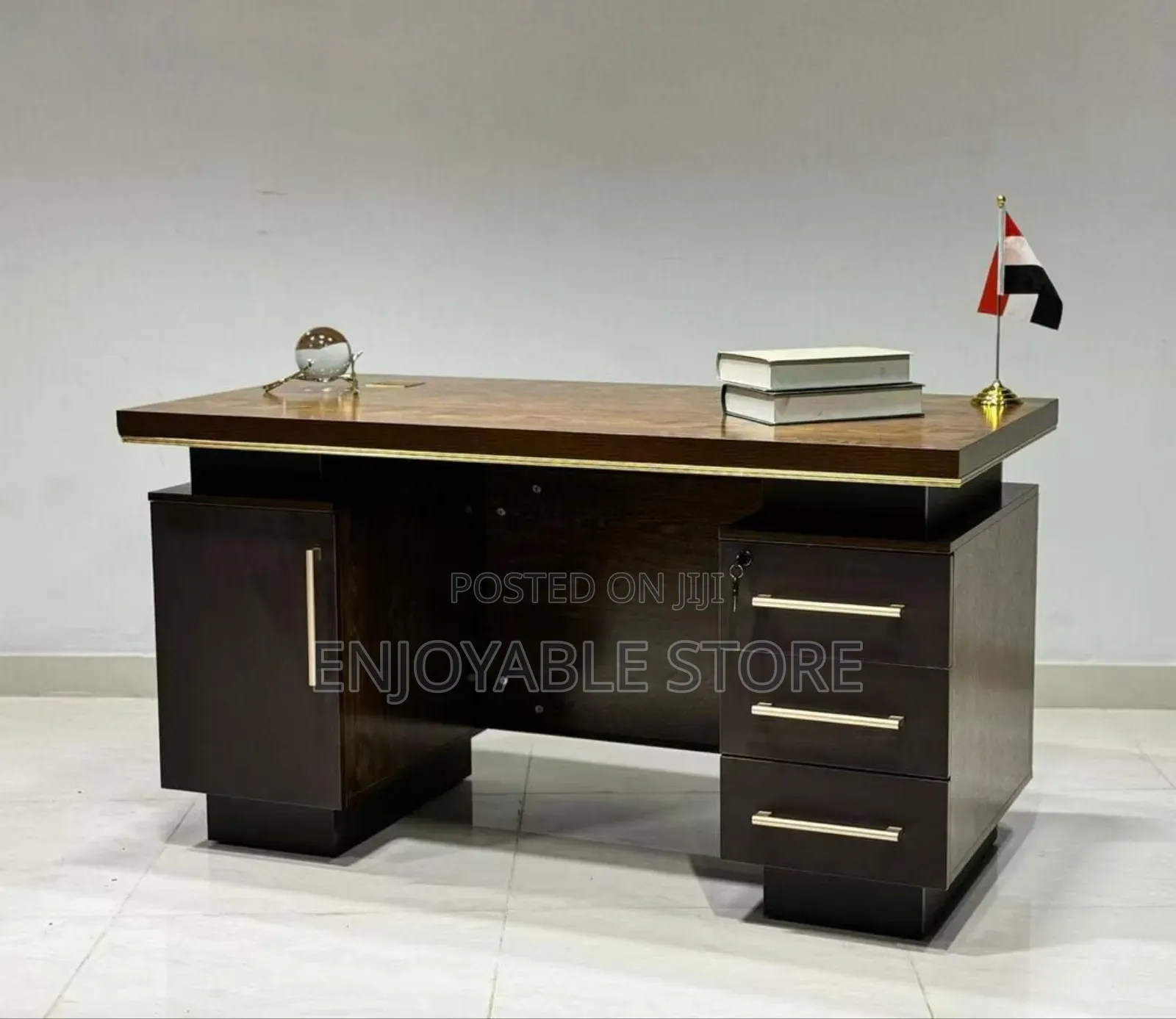 Advocate Office Desks 1.4mtrs