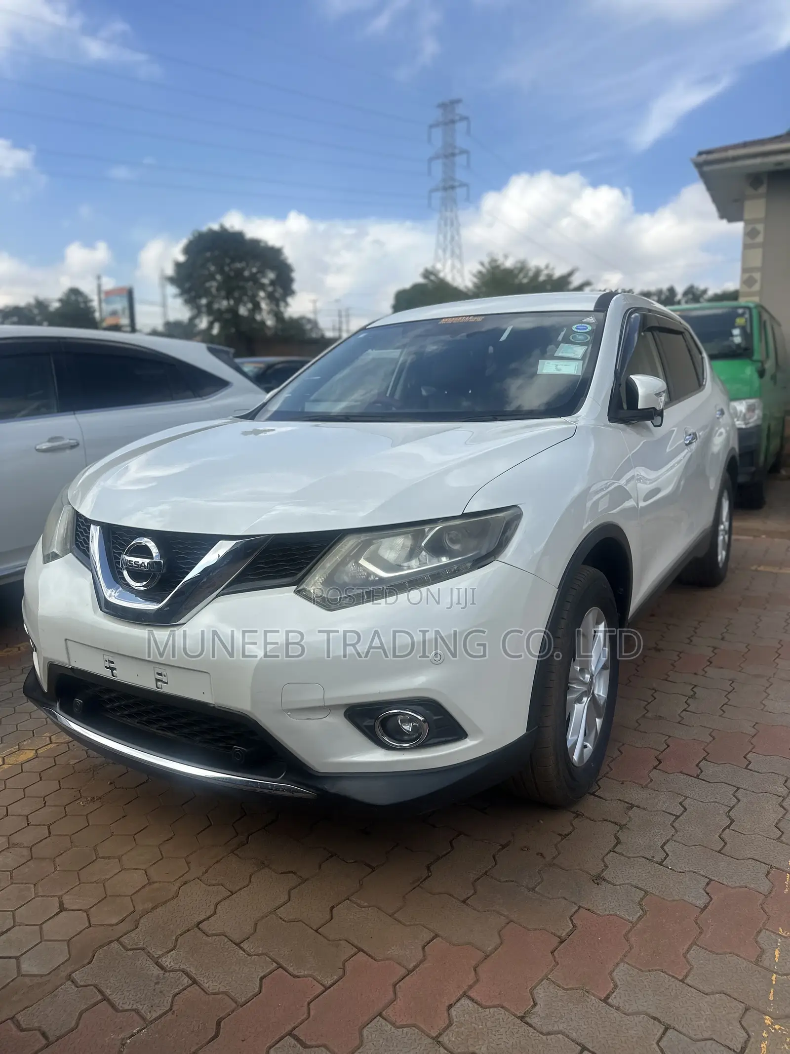 Nissan X-Trail 2.0 Petrol AWD 2016 White