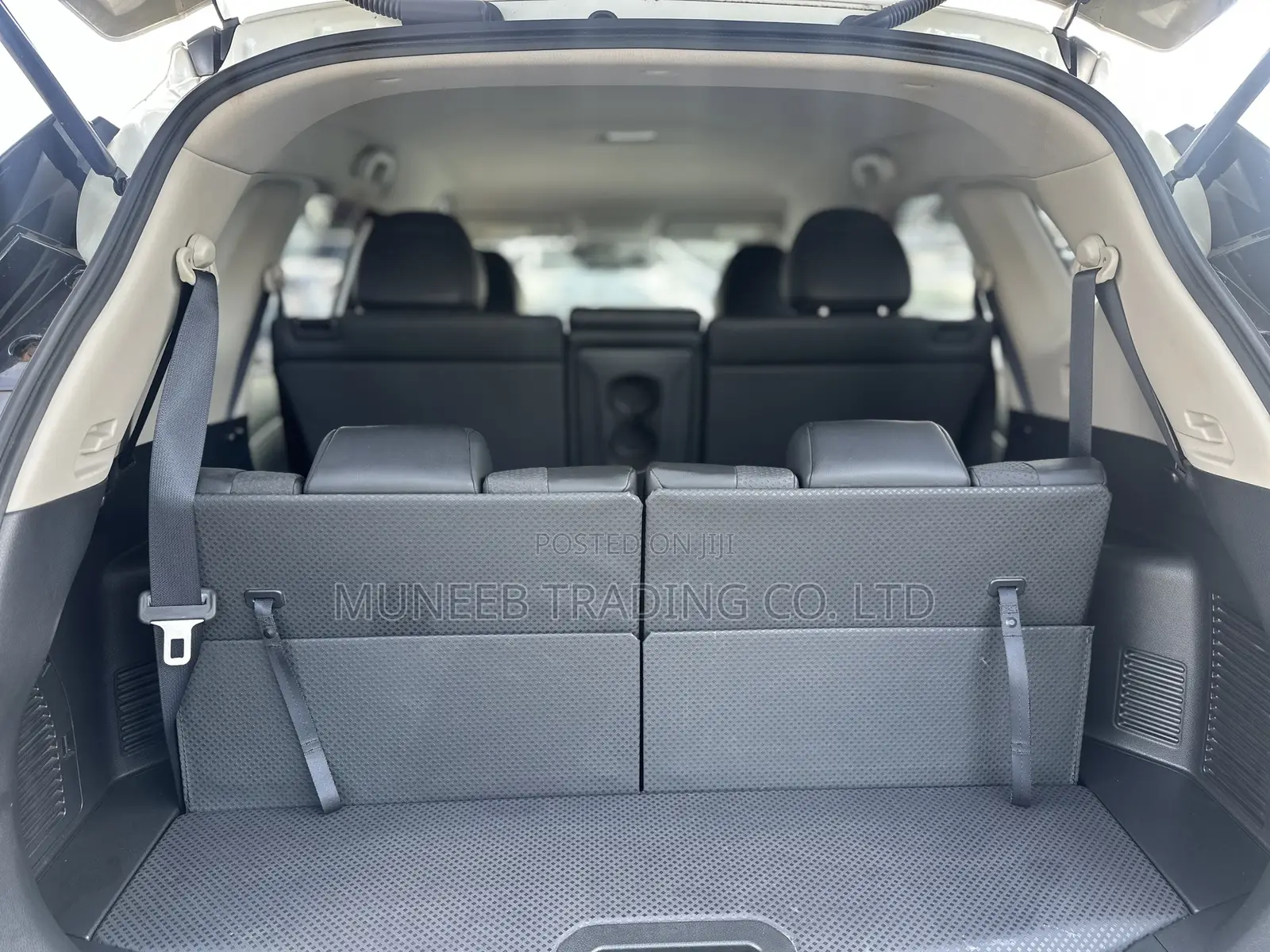 Nissan X-Trail 2.0 Petrol AWD 2016 White