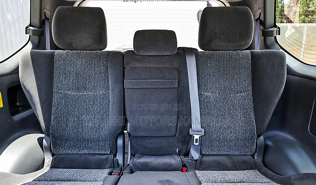Toyota Land Cruiser Prado 2009 Silver