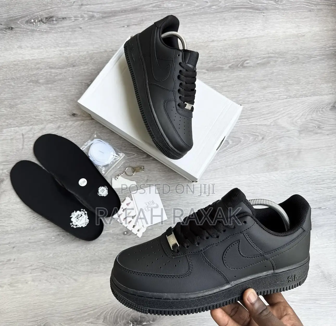 Unisex Triple Black Nike Air Force 1 07 Low Sneakers