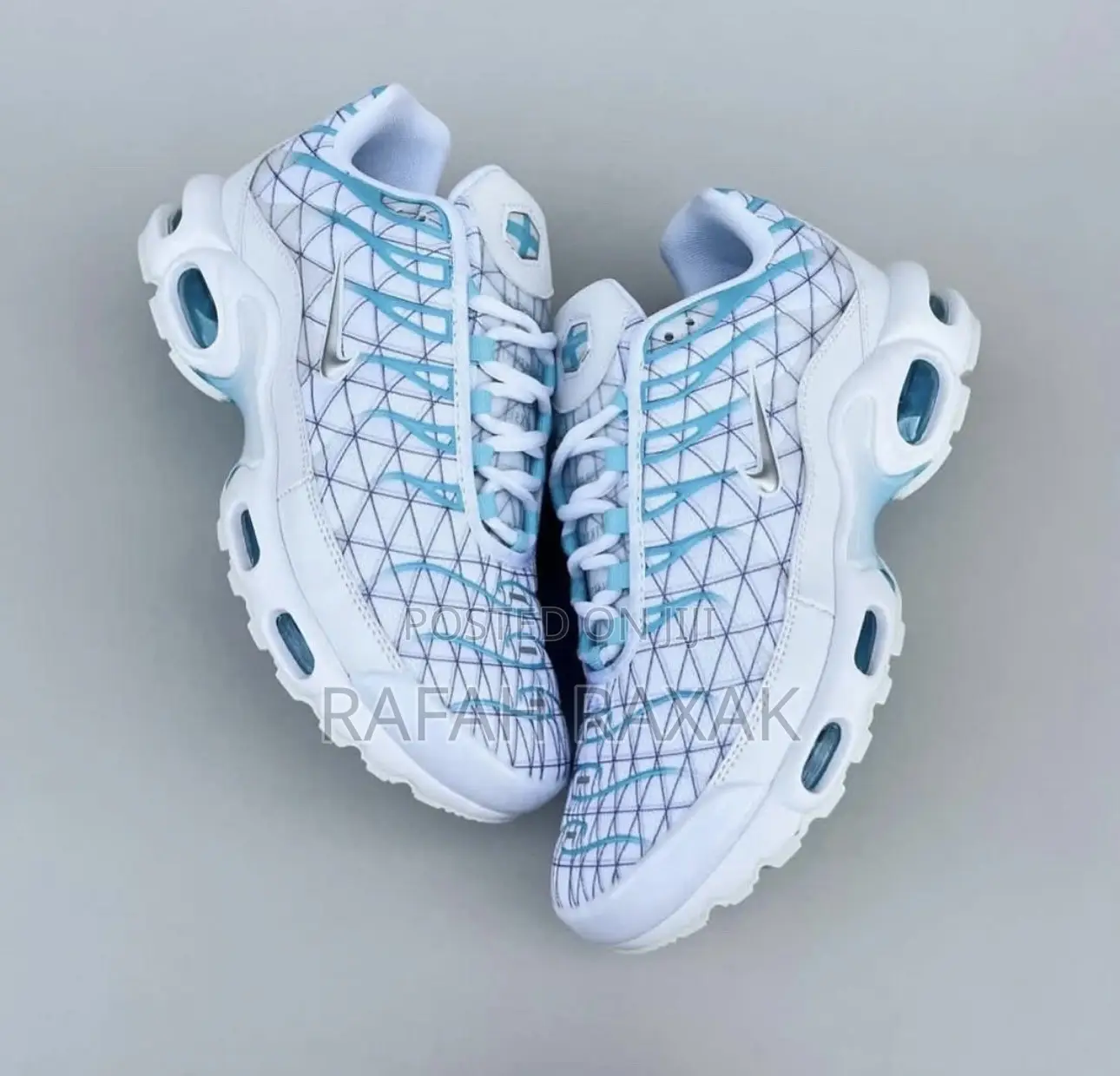 Original Nike Air Max Plus “Marseille” Trianer Sneakers