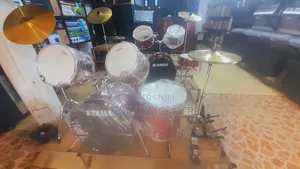 Tama Drum Set