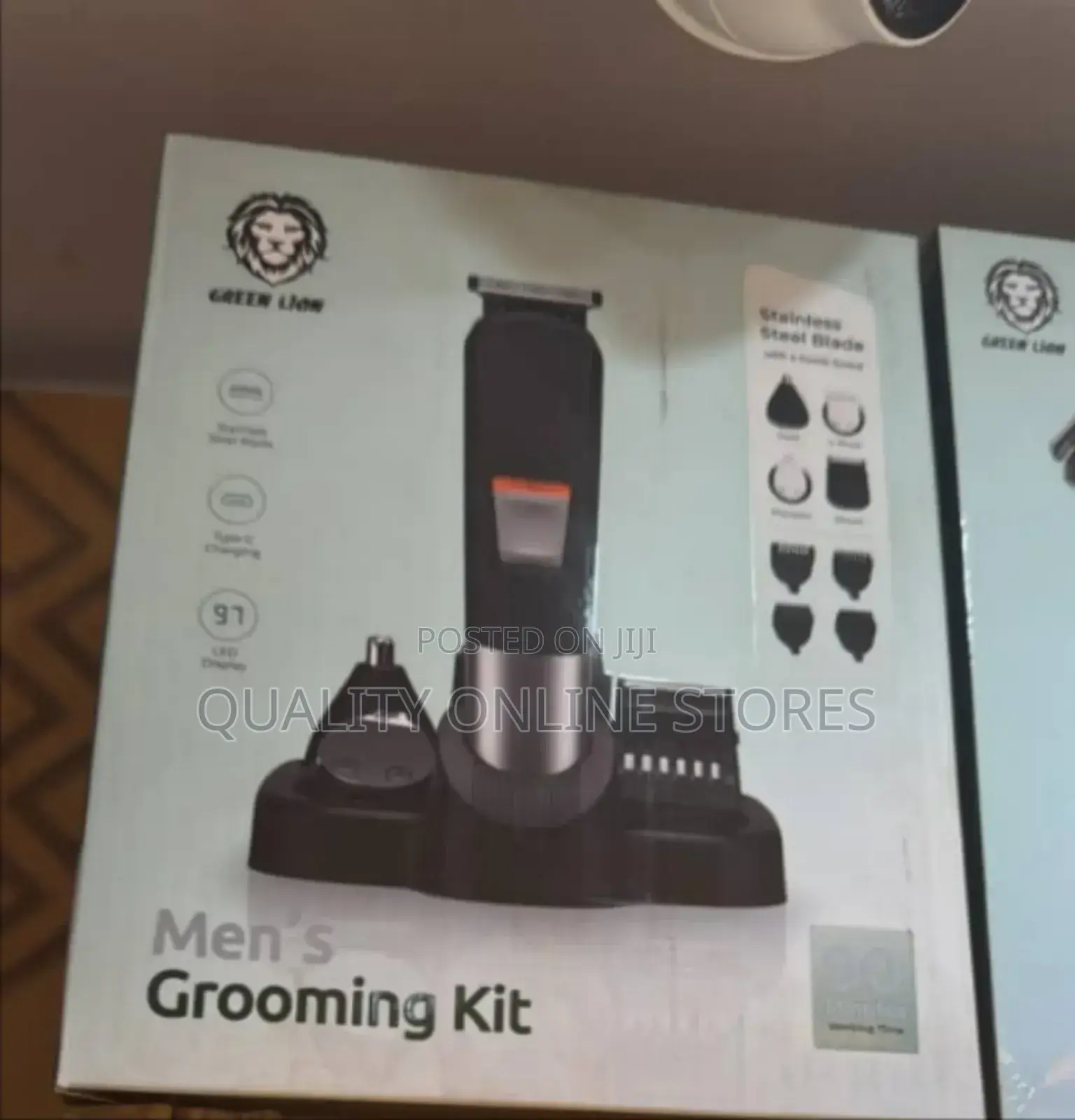 Green Loin Grooming Kit