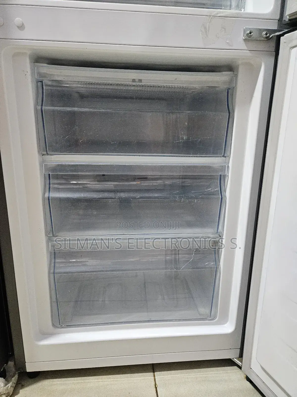Used Hisense 341 Litres Fridge