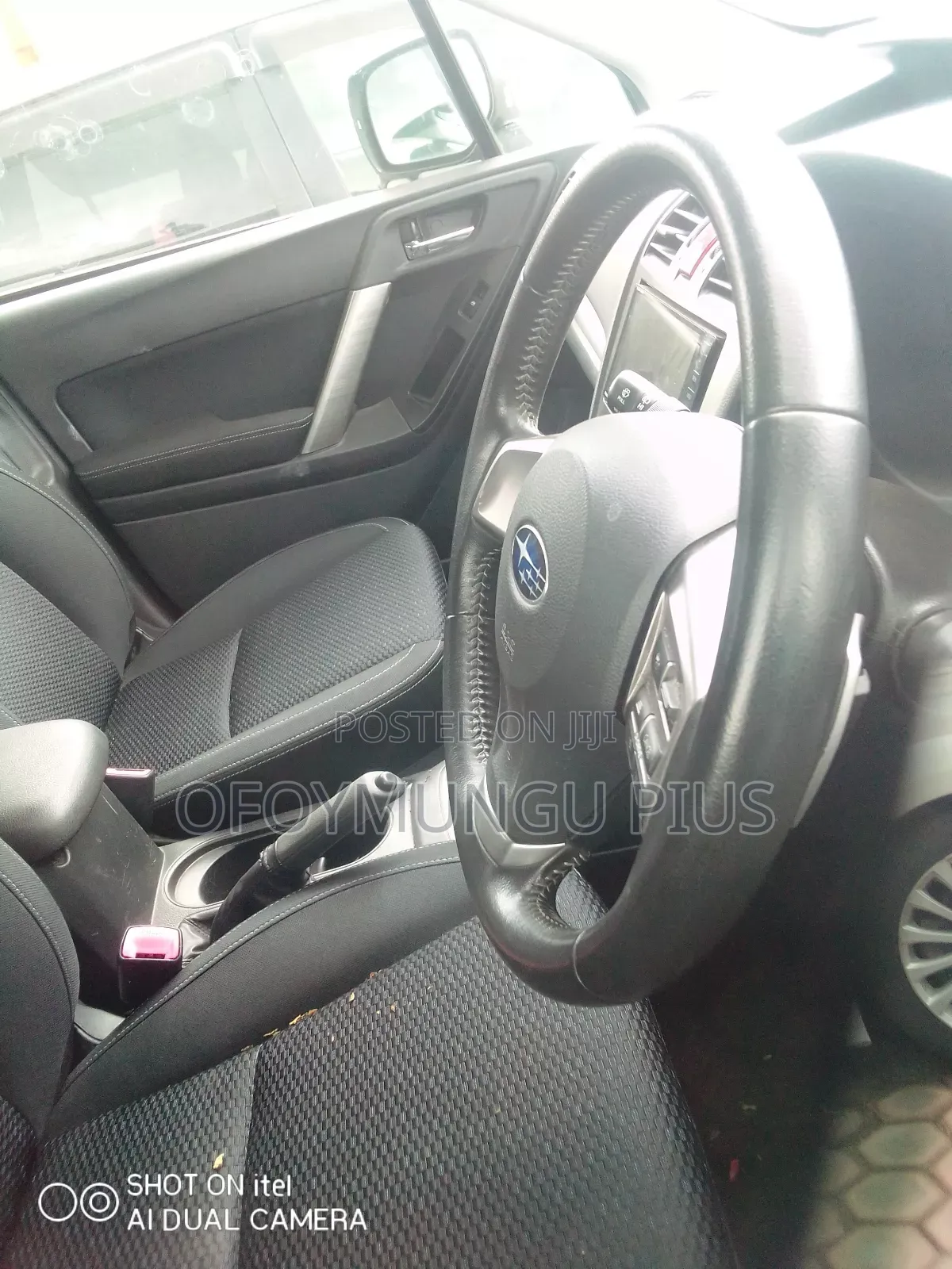 Subaru Outback 2012 Off white