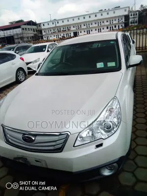 Subaru Outback 2012 Off white