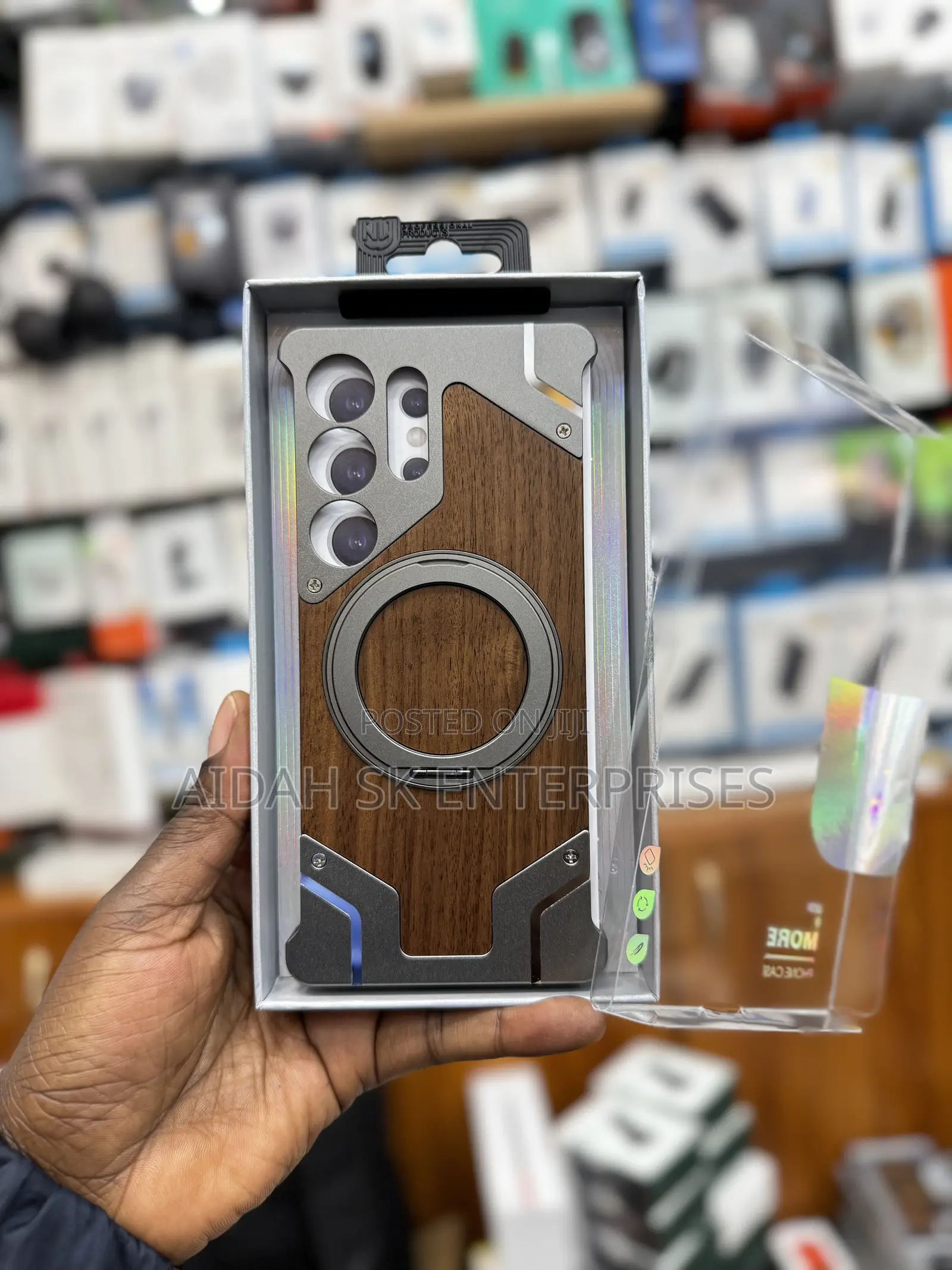 Distinct Wood Metal Fusion Case for Galaxy 25 Ultra