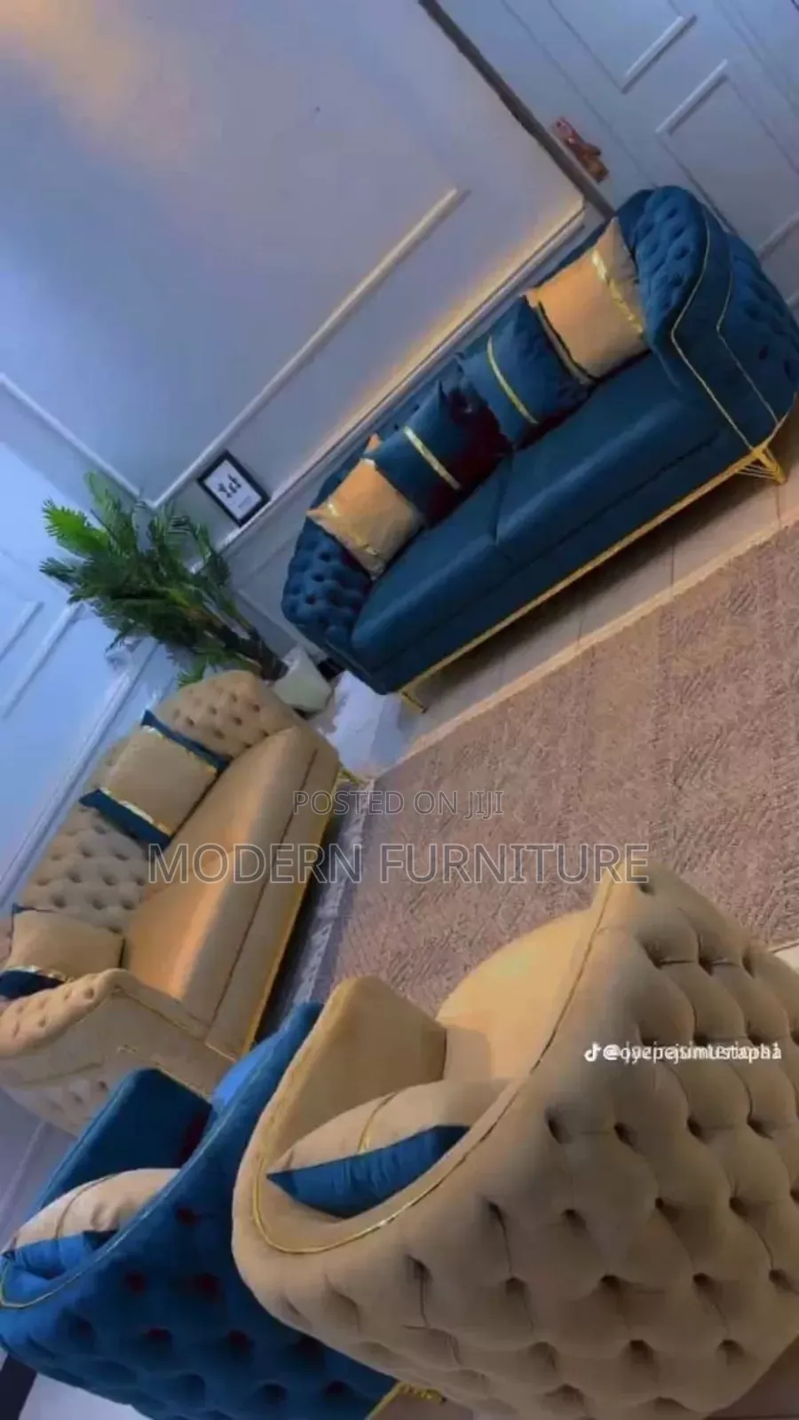 Luxury Sofa Set of 7 Seaters