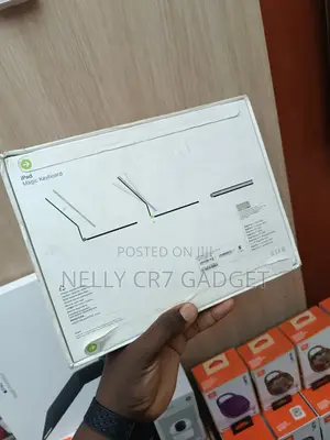 Magic Keyboard 11 Inches