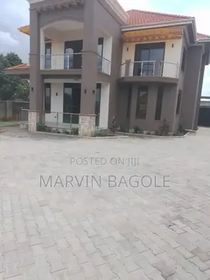 Photo - 5bdrm Duplex in Lweza, Central Division for rent