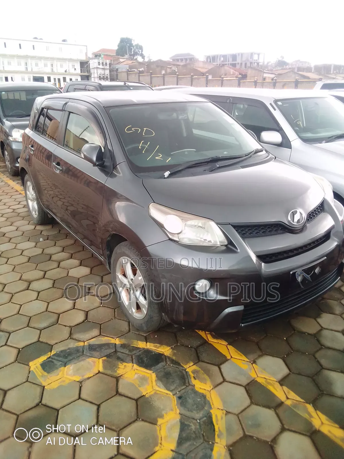Toyota IST 2012 Gray