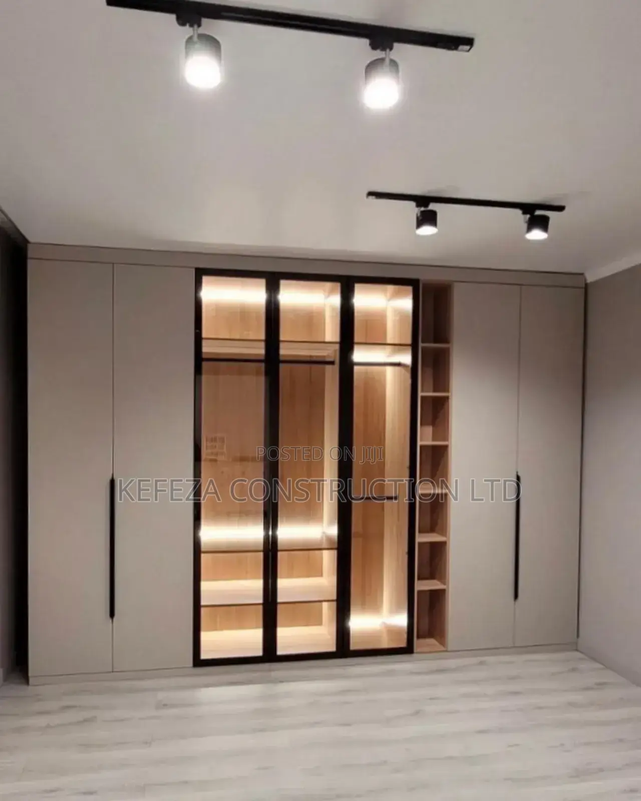 Wardrobes/ Modern Smart Wardrobes From 1,000,000 Per Meter