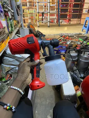 Spray Zoom Machine