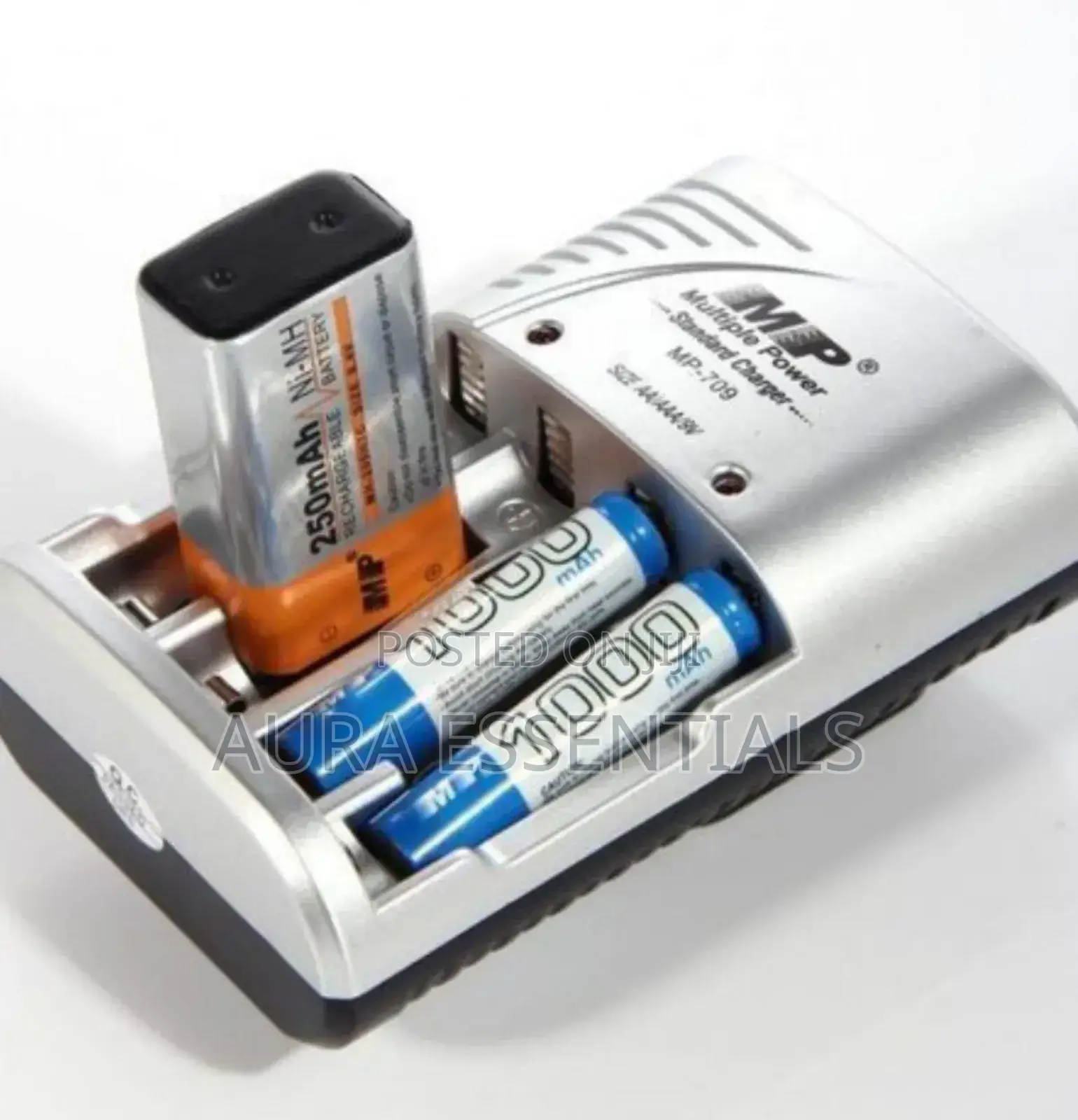Electric Rechargeable Battery Charger Size Aa Aaa and 9v