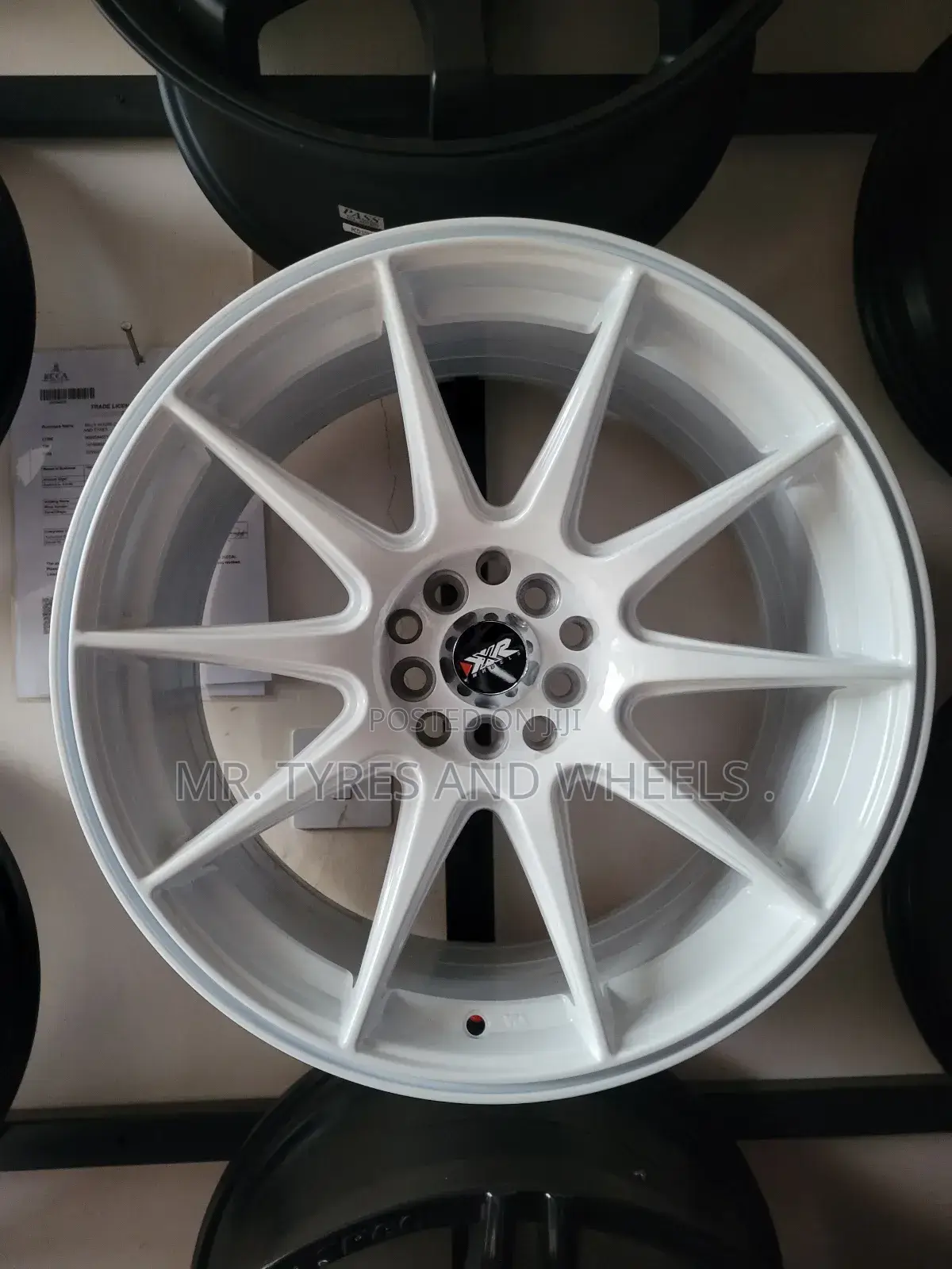 The Whitish Size 18 Rims for Subaru the World  Type Car.