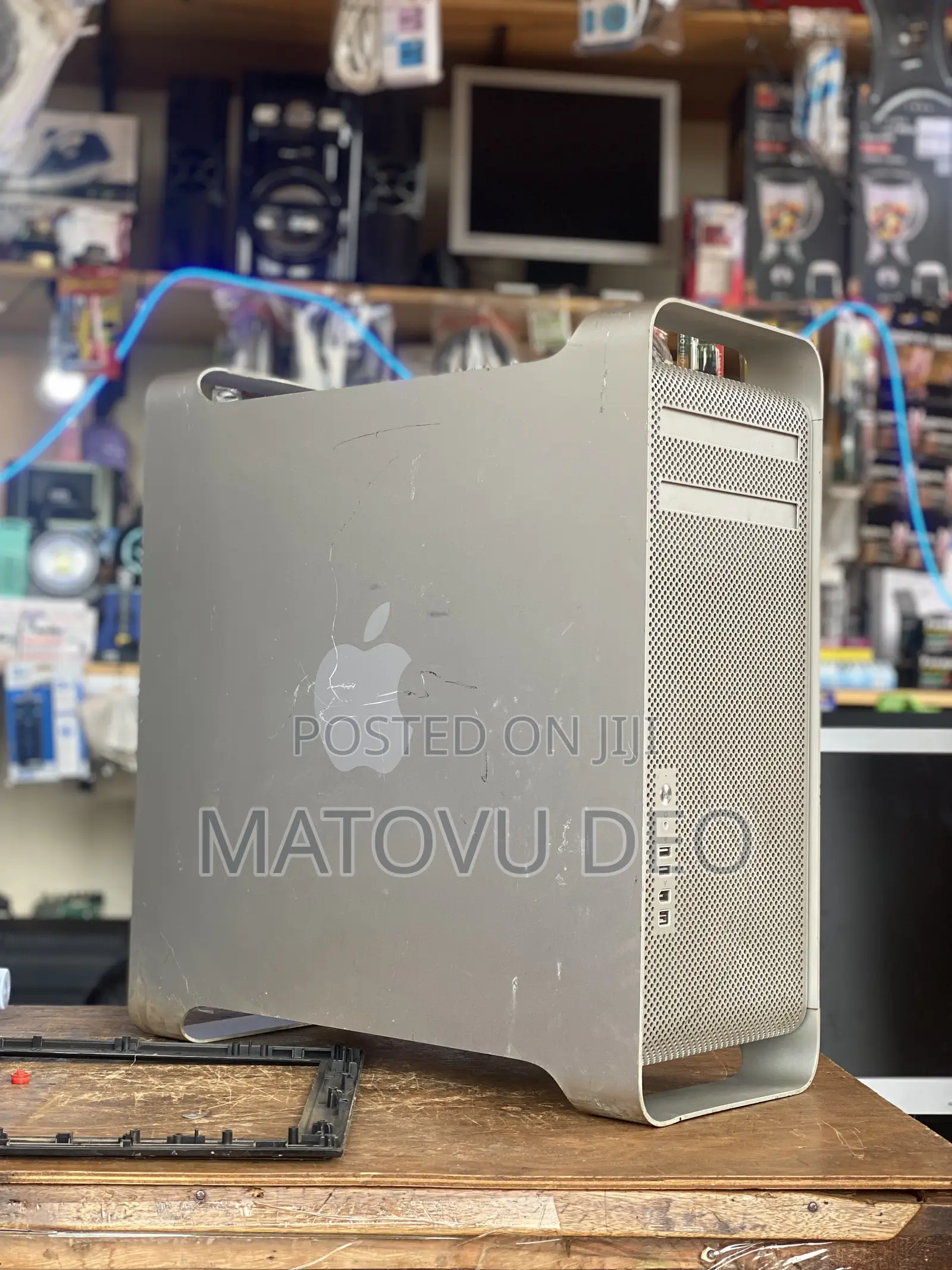 Desktop Computer Apple Mac Pro 8GB Intel Xeon HDD 1T