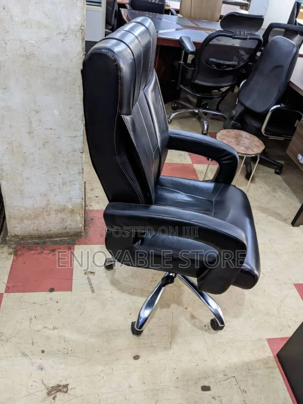 Adjustable Office High Back Chair