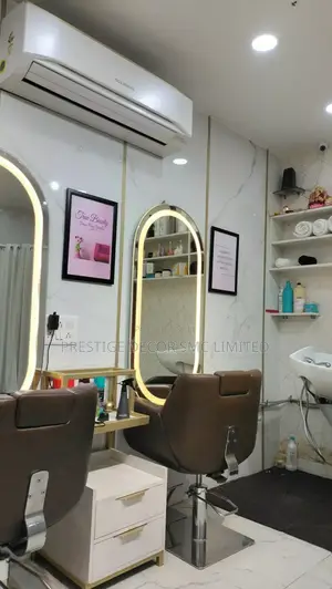 Beautiful Saloon Decoration .