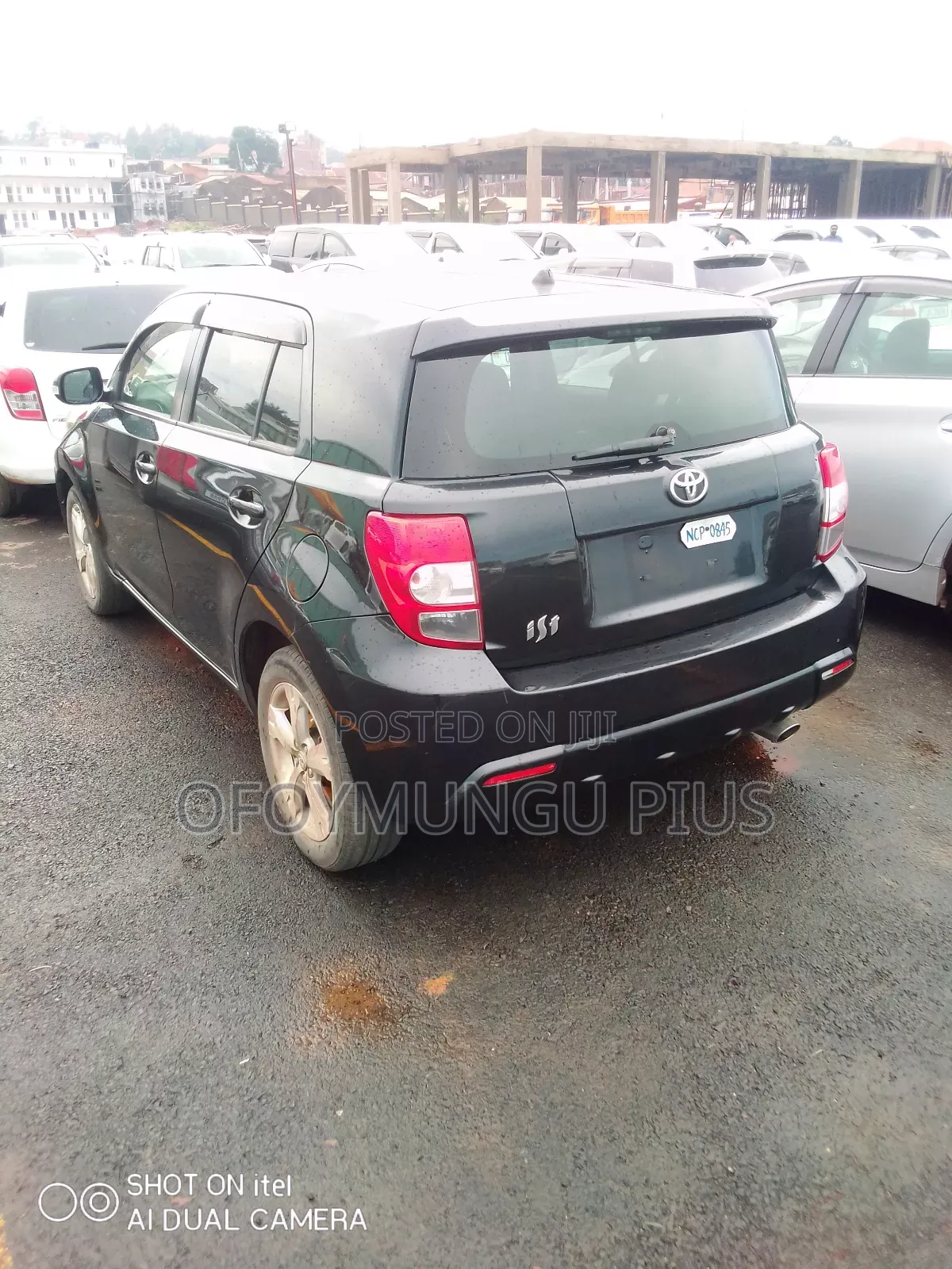 Toyota IST 2011 Black