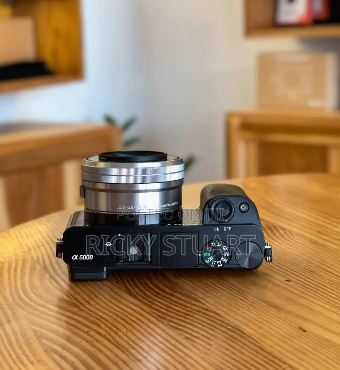 Sony A6000 With 16-50mm Lens