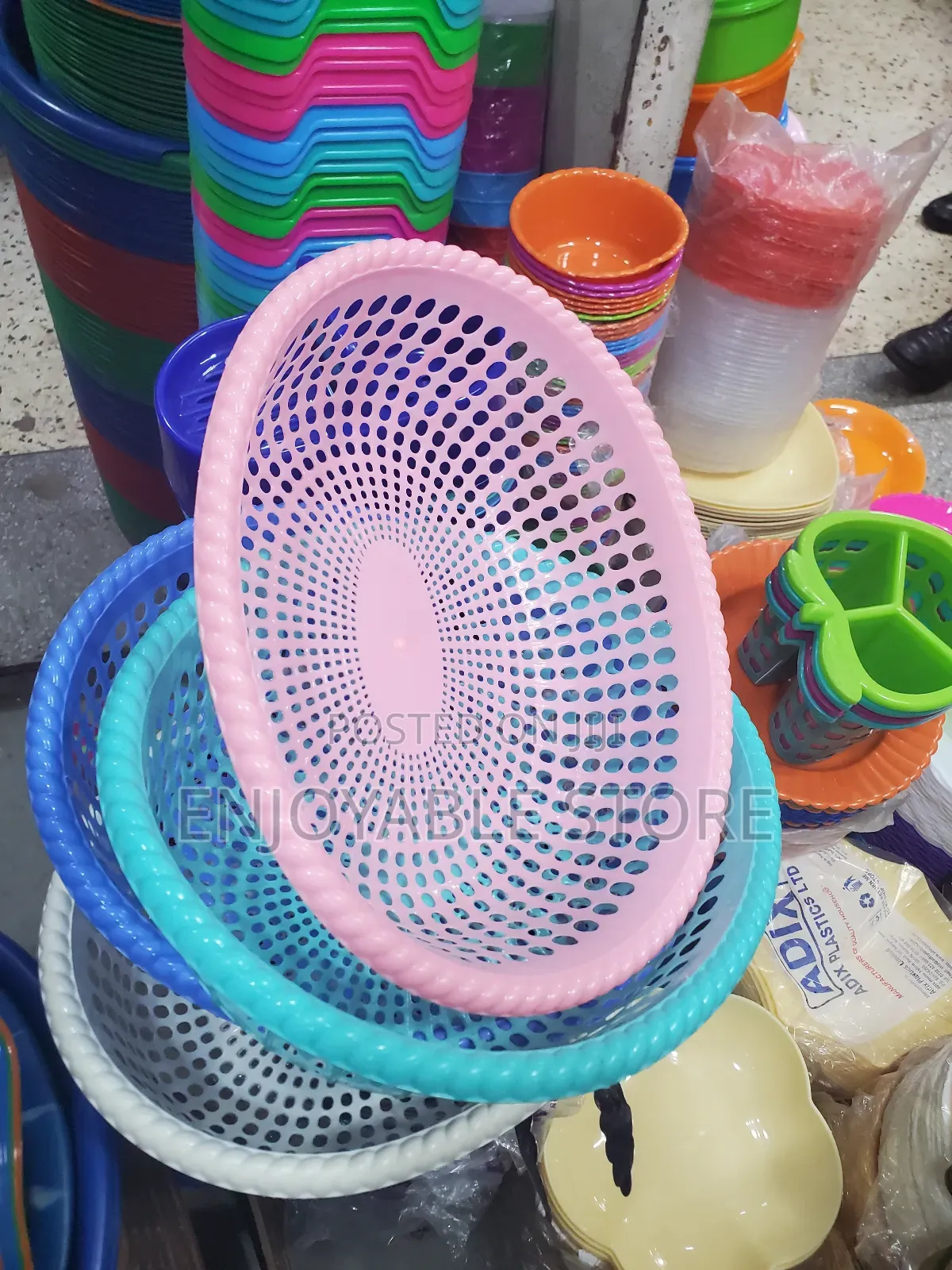 Plastic Basket Holders(Organisers) 3pcs