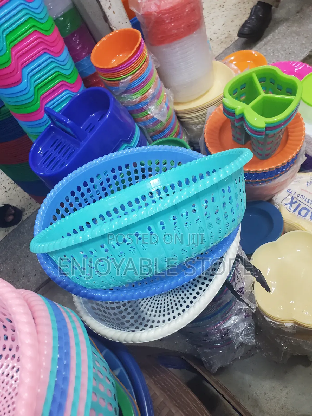 Plastic Basket Holders(Organisers) 3pcs