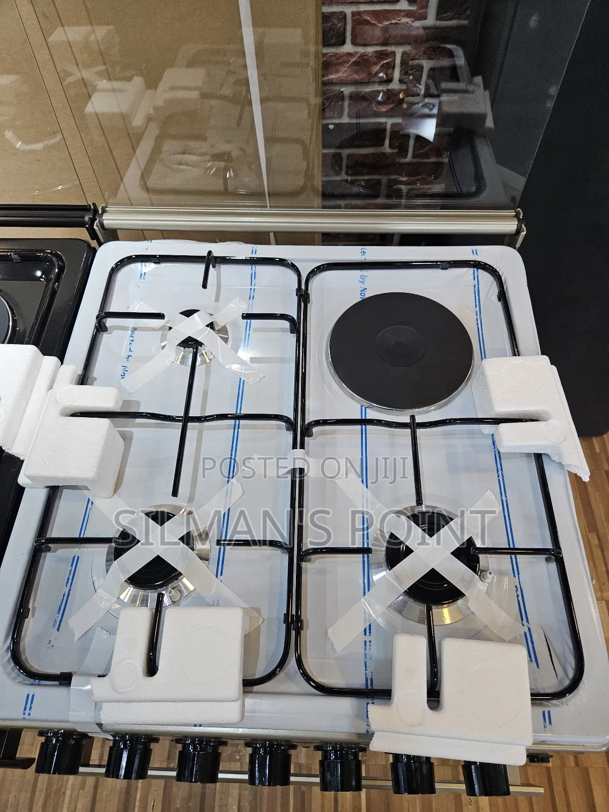 Pixel 50 by 50cm Gas Cooker One Electric Silver