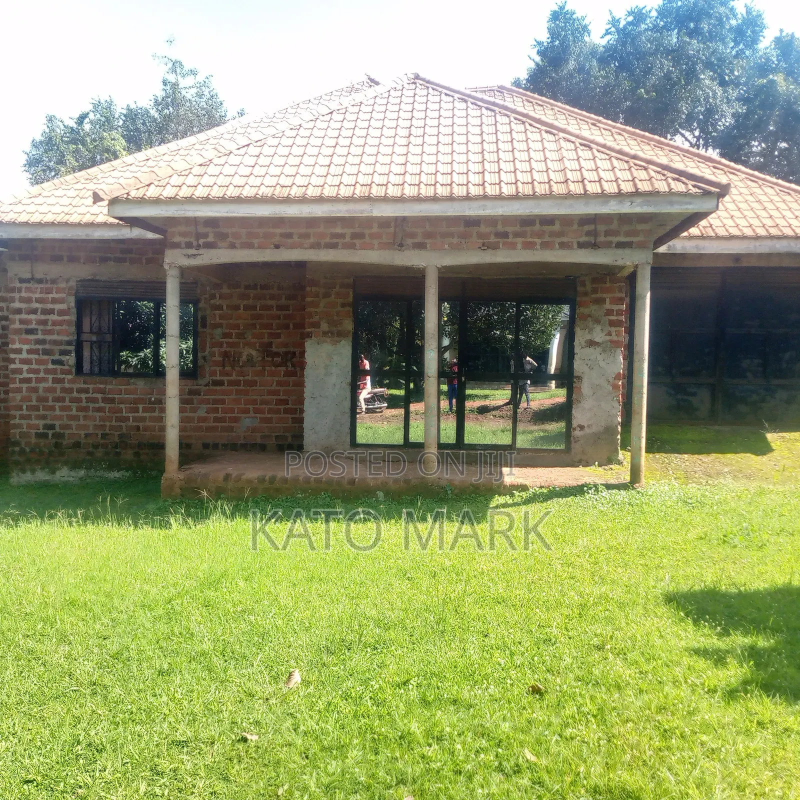 3bdrm House in Mukono Kubirii for sale
