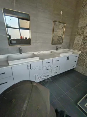 Double Vanity 6