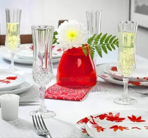 6pcs Crystal Clear Diamond Cut Champagne/Wine Glasses