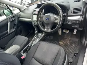 Subaru Forester 2.0XT Premium AWD 2016 White