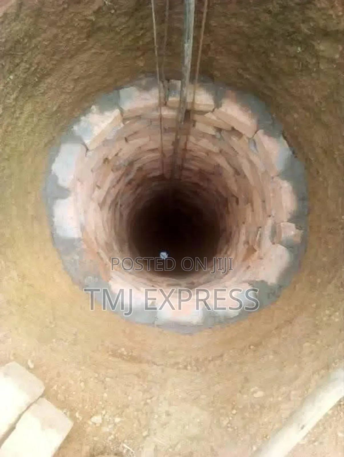 Manual Drilling Borehole Construction
