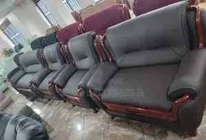 7 Sitters Noble Leather Chairs