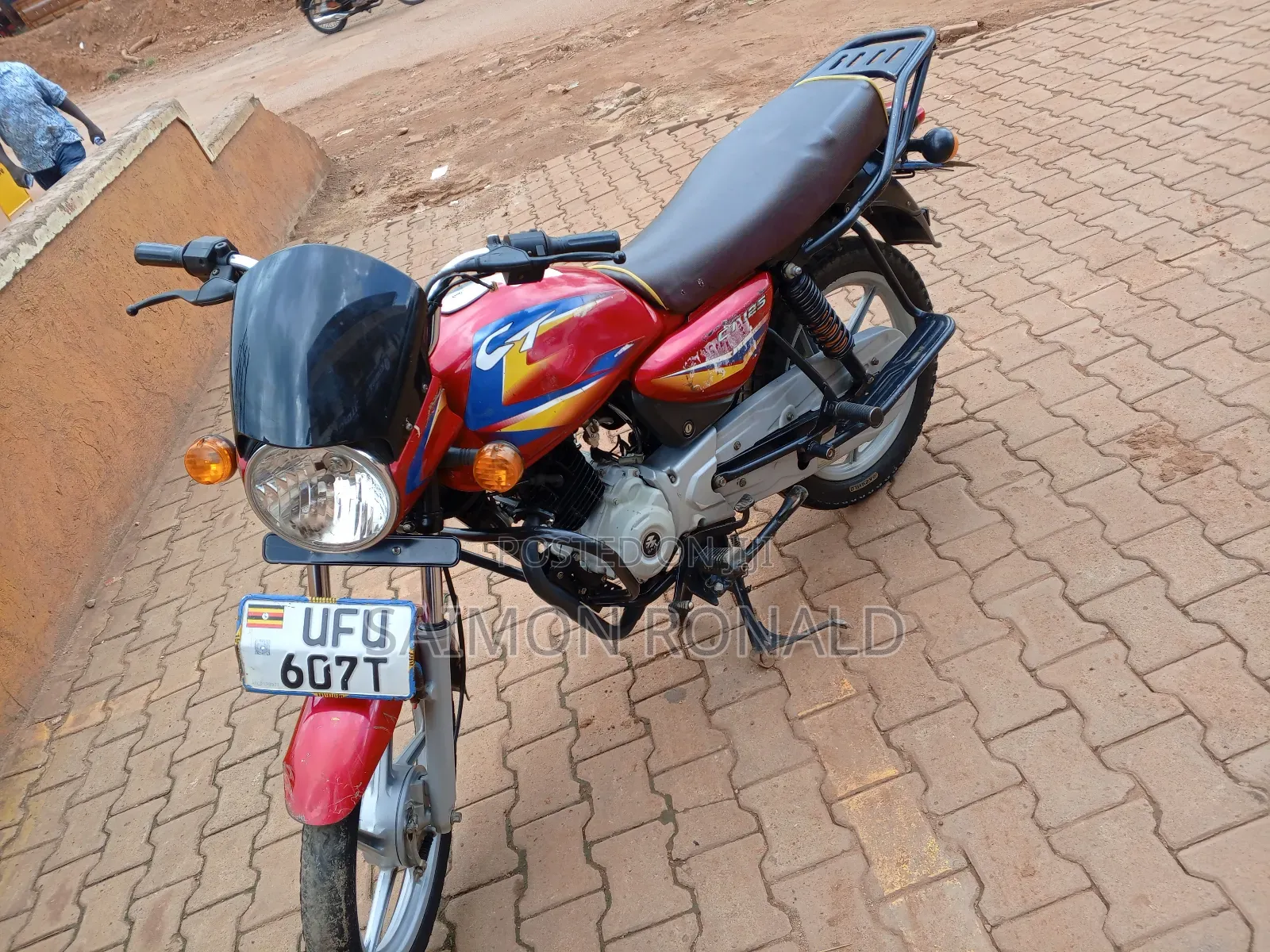 Bajaj Boxer 125 2020 Red