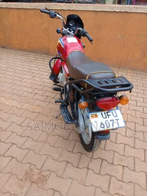 Bajaj Boxer 125 2020 Red